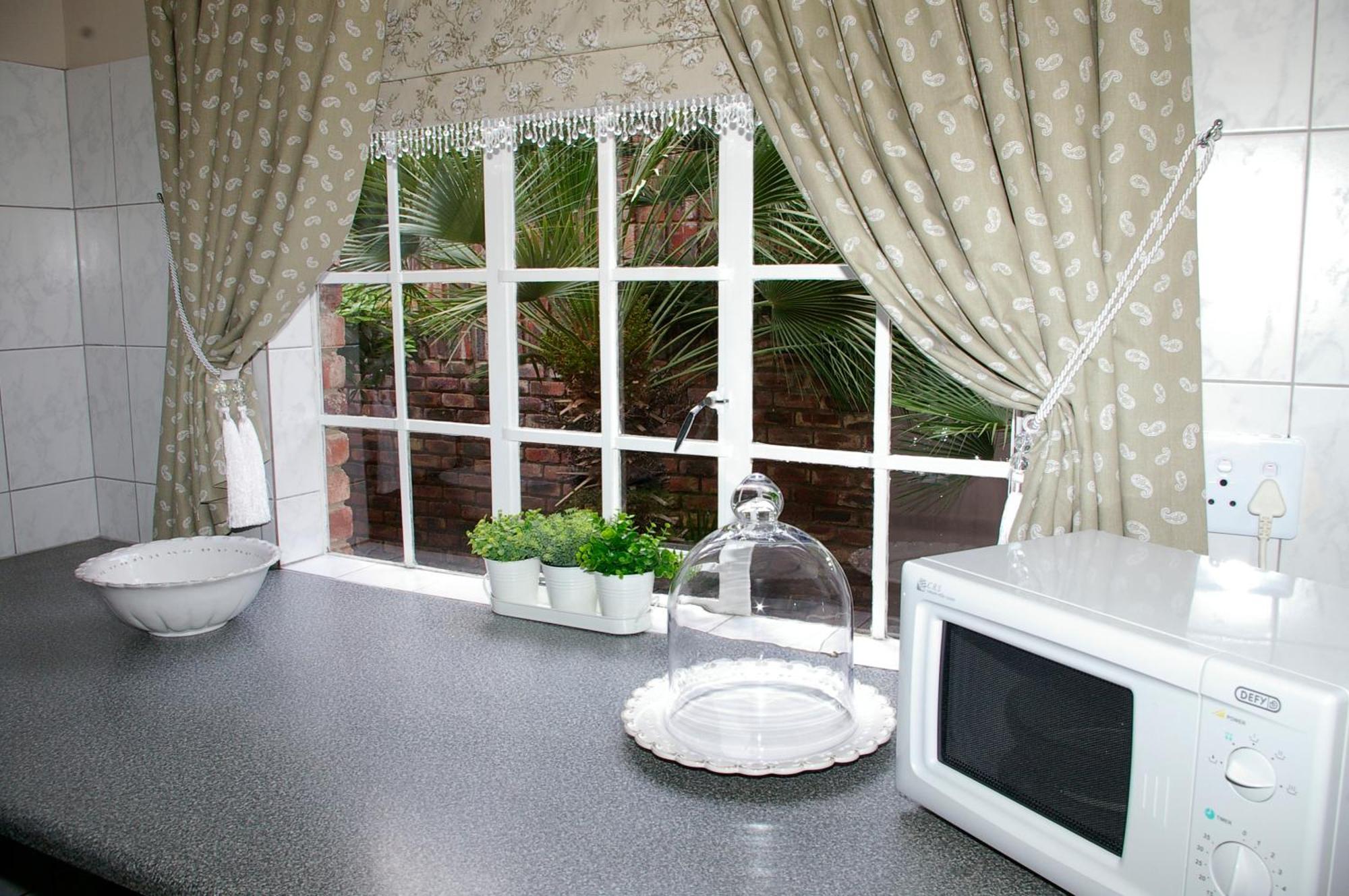 Anne'S Place Potchefstroom Zimmer foto