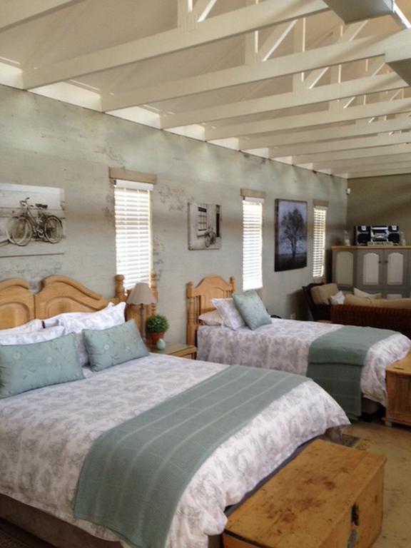 Anne'S Place Potchefstroom Zimmer foto